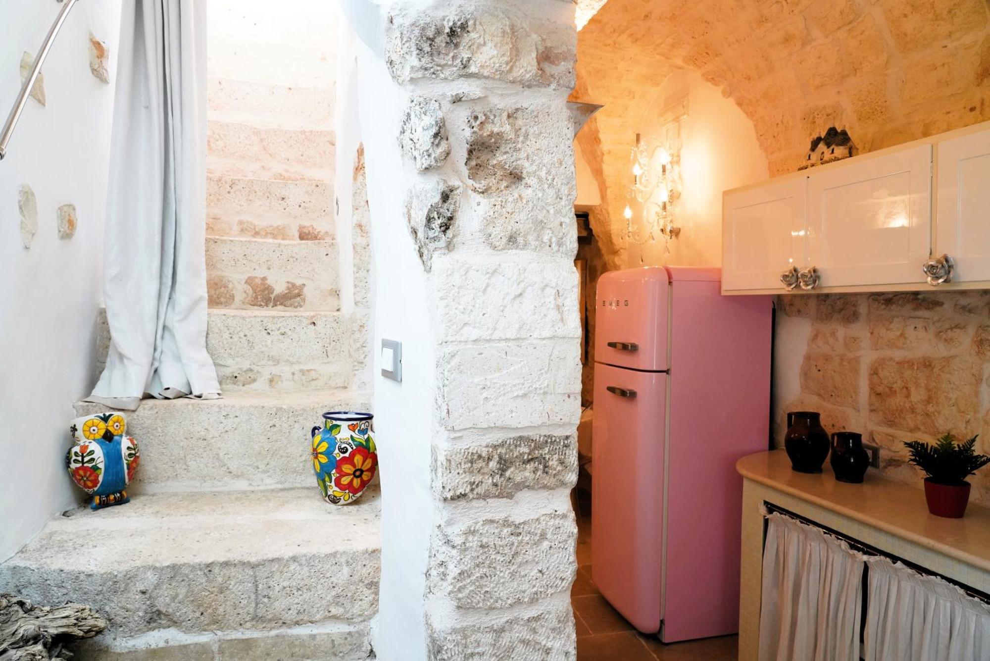 Dimora Lo Scrigno - Una Perla Nel Cuore Di Ostuni Exterior foto