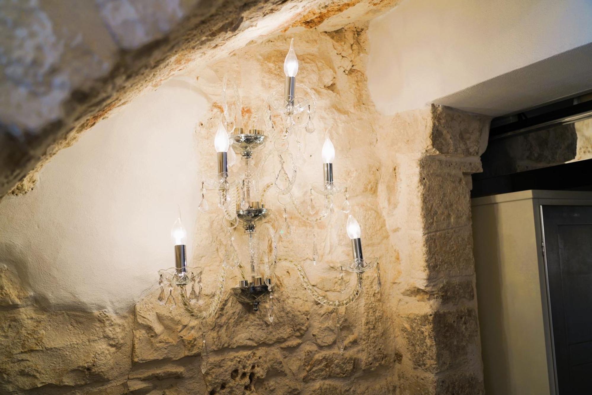 Dimora Lo Scrigno - Una Perla Nel Cuore Di Ostuni Exterior foto